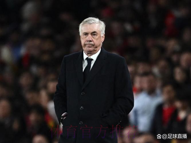 科贝:安切洛蒂考虑对阿森纳让阿拉巴踢左后卫 科贝:安切洛蒂考虑对阿森纳让阿拉巴踢左后卫